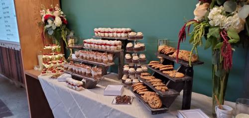 Custom dessert station - variety of premium shooters and cookies